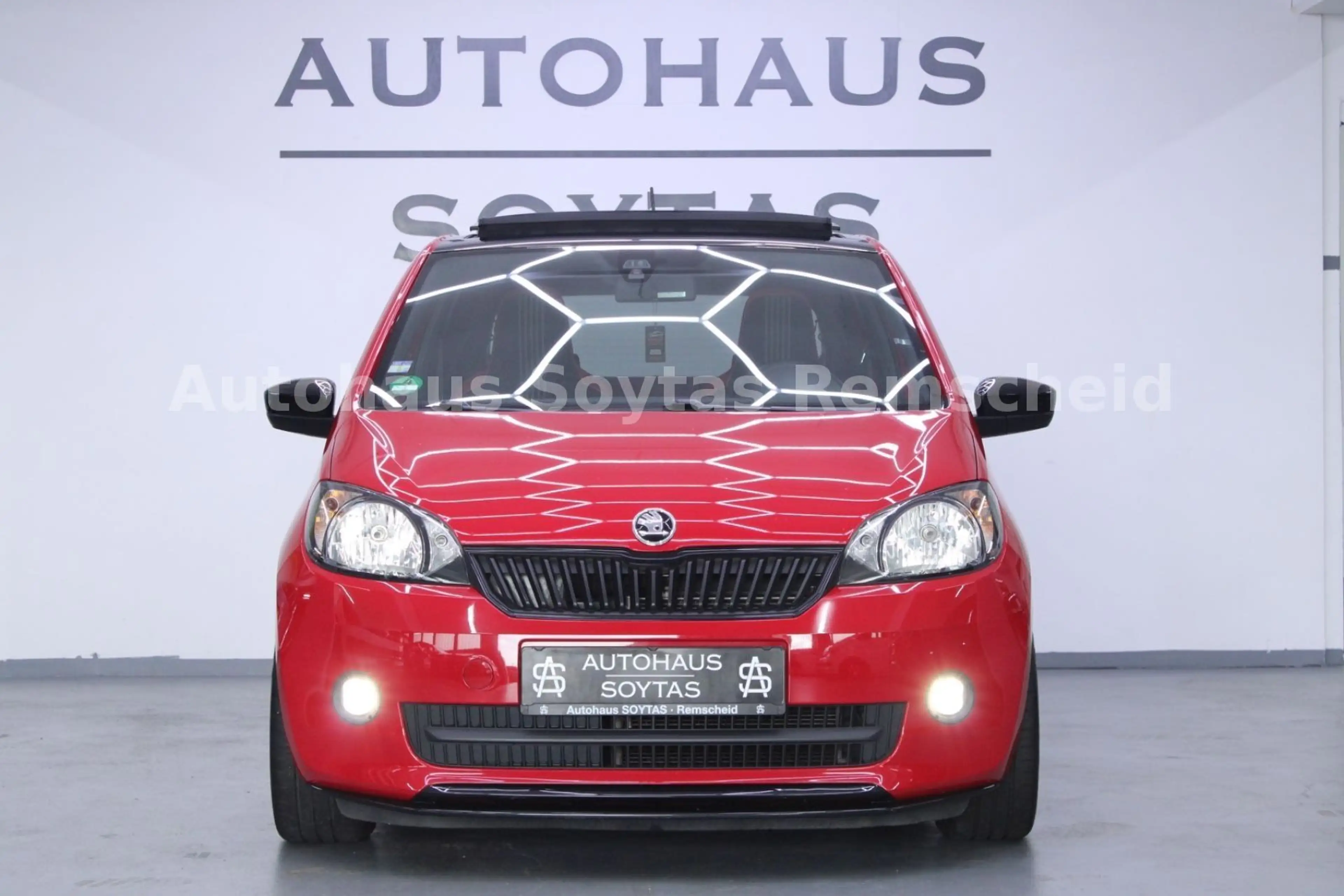 Skoda Citigo Monte Carlo I PANO I SHZ I PDC I DEEP — photo 3