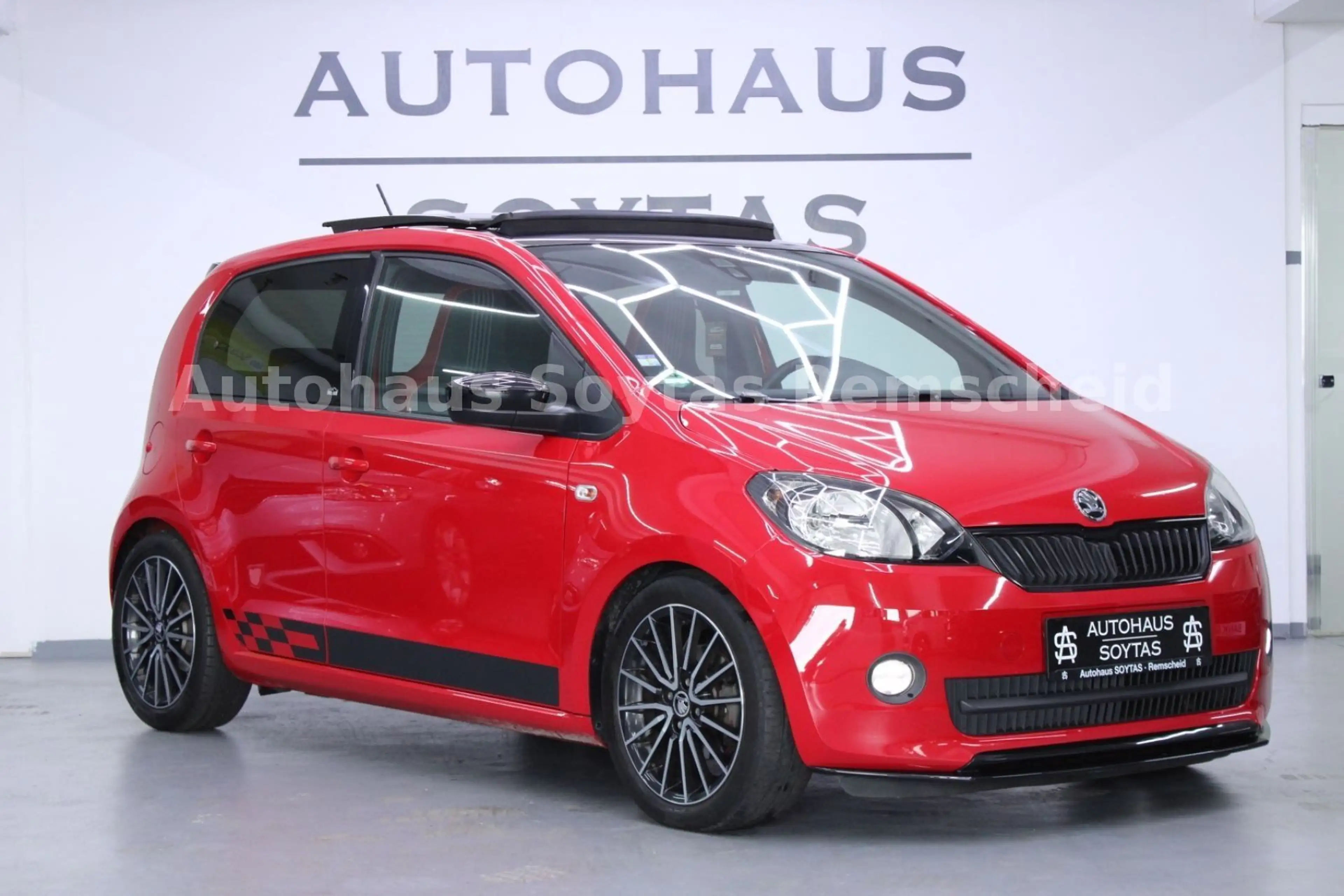 Skoda Citigo Monte Carlo I PANO I SHZ I PDC I DEEP — photo 2