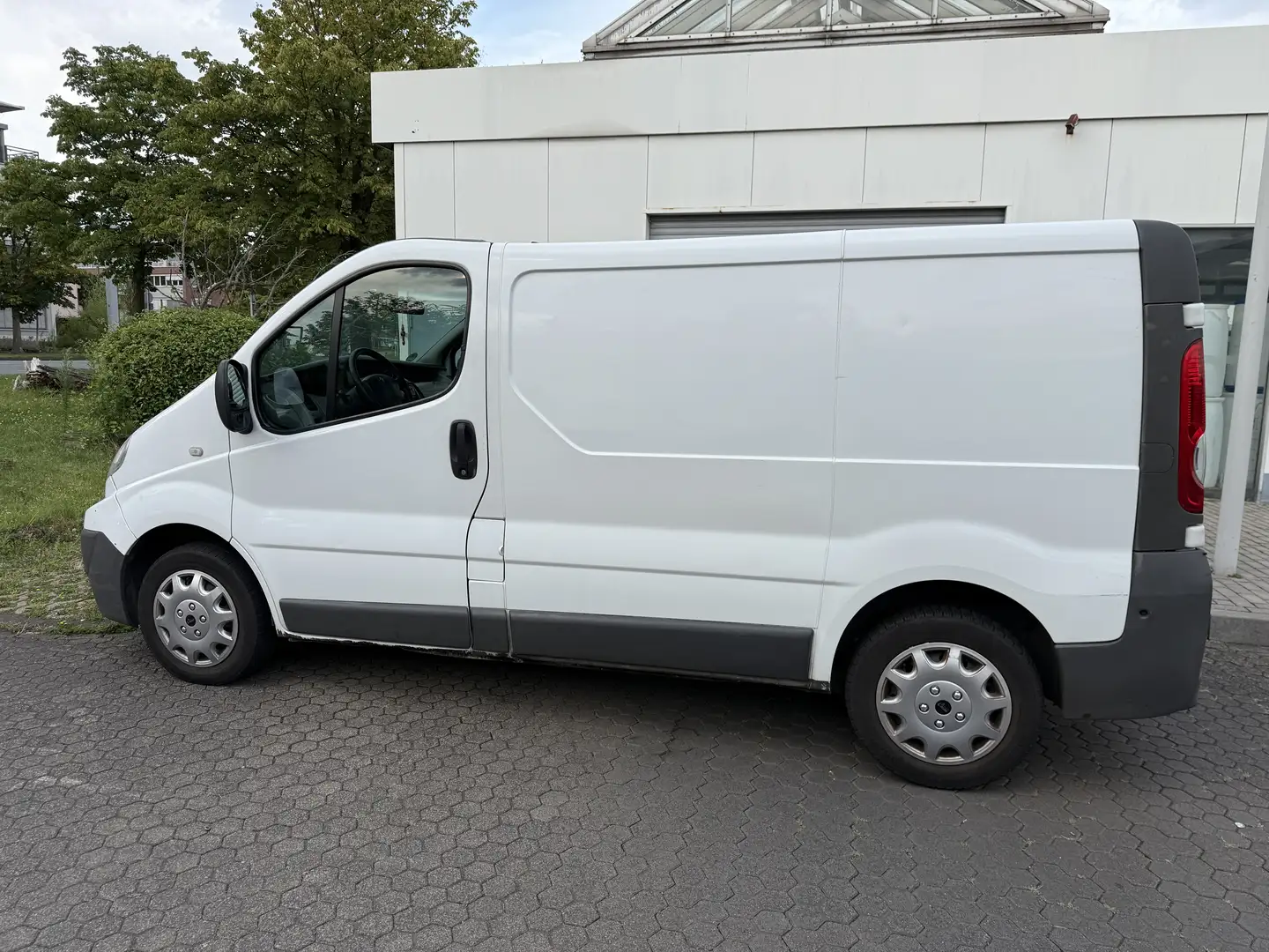 Renault Trafic Trafic II 2.0 dCi 90 L1H1 Weiß - 1