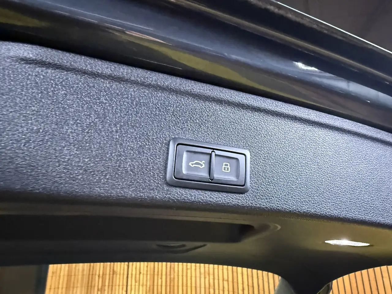 Audi A4 Avant adv. 40 TFSI Aut Navi*Kam*ACC*LED*Leder, миниатюра 9