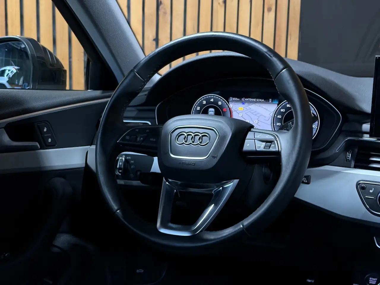 Audi A4 Avant adv. 40 TFSI Aut Navi*Kam*ACC*LED*Leder, миниатюра 20