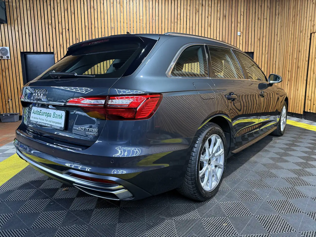Audi A4 Avant adv. 40 TFSI Aut Navi*Kam*ACC*LED*Leder, миниатюра 7