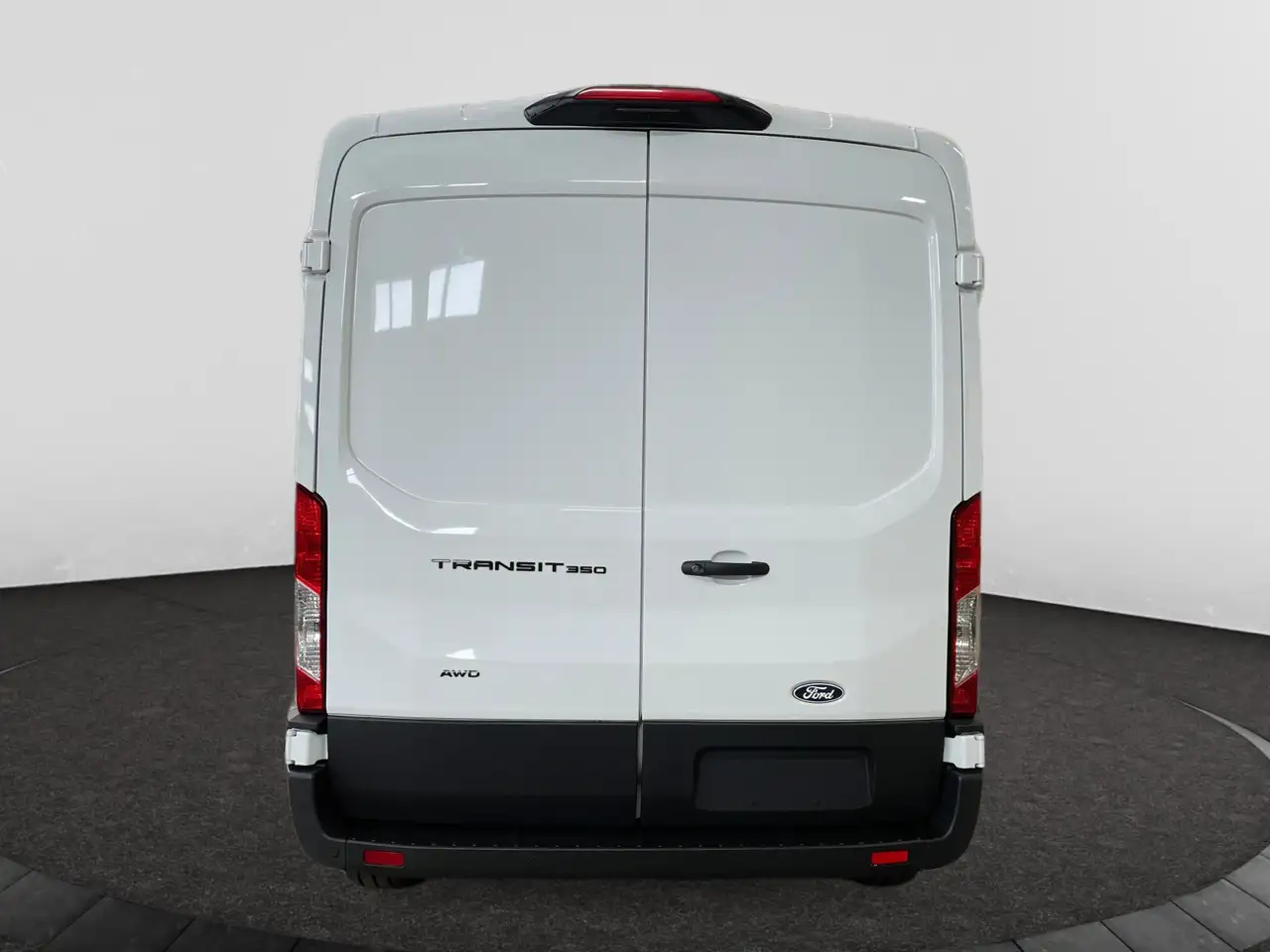 Ford Transit Cargo Van снимка Ford Transit Cargo Van