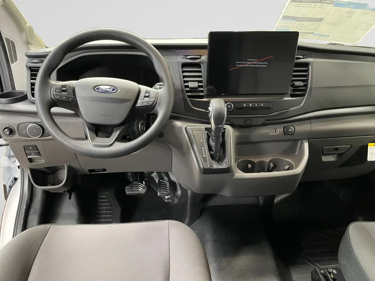 Ford Transit Cargo Van снимка Ford Transit Cargo Van