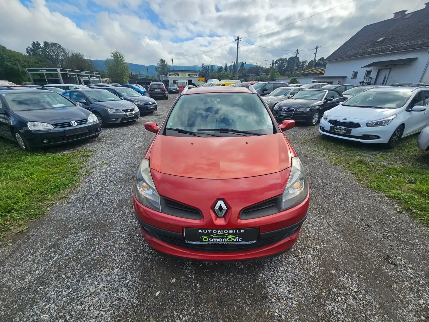 Renault Clio Clio Grandtour Expression 1,2 16V Expression Rot - 2