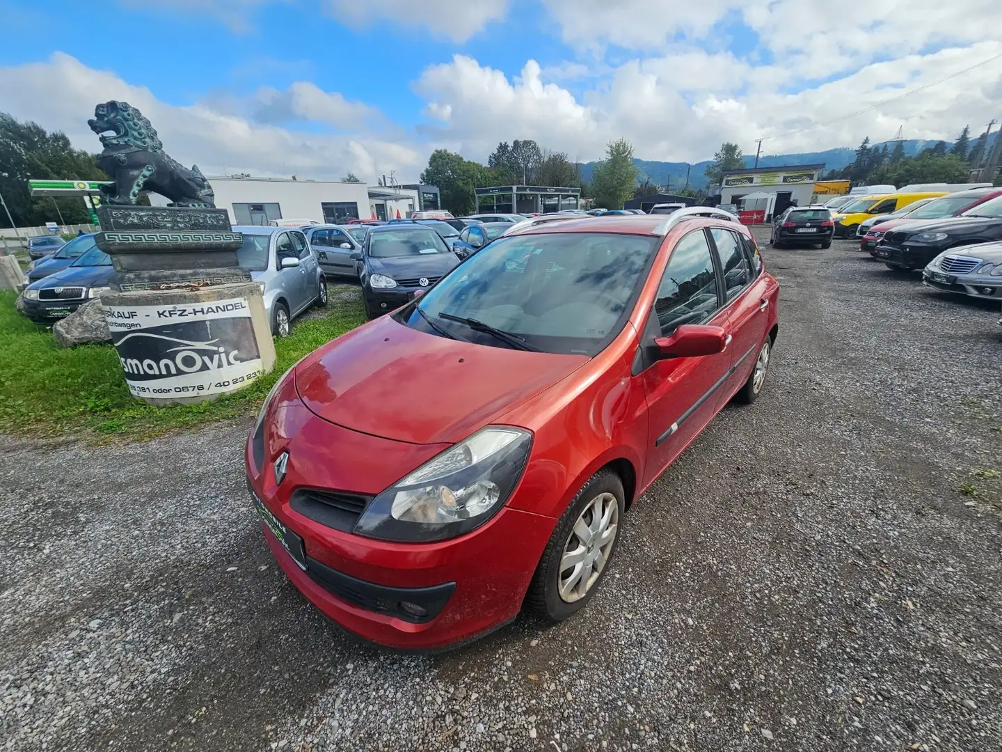 Renault Clio Clio Grandtour Expression 1,2 16V Expression Rot - 1