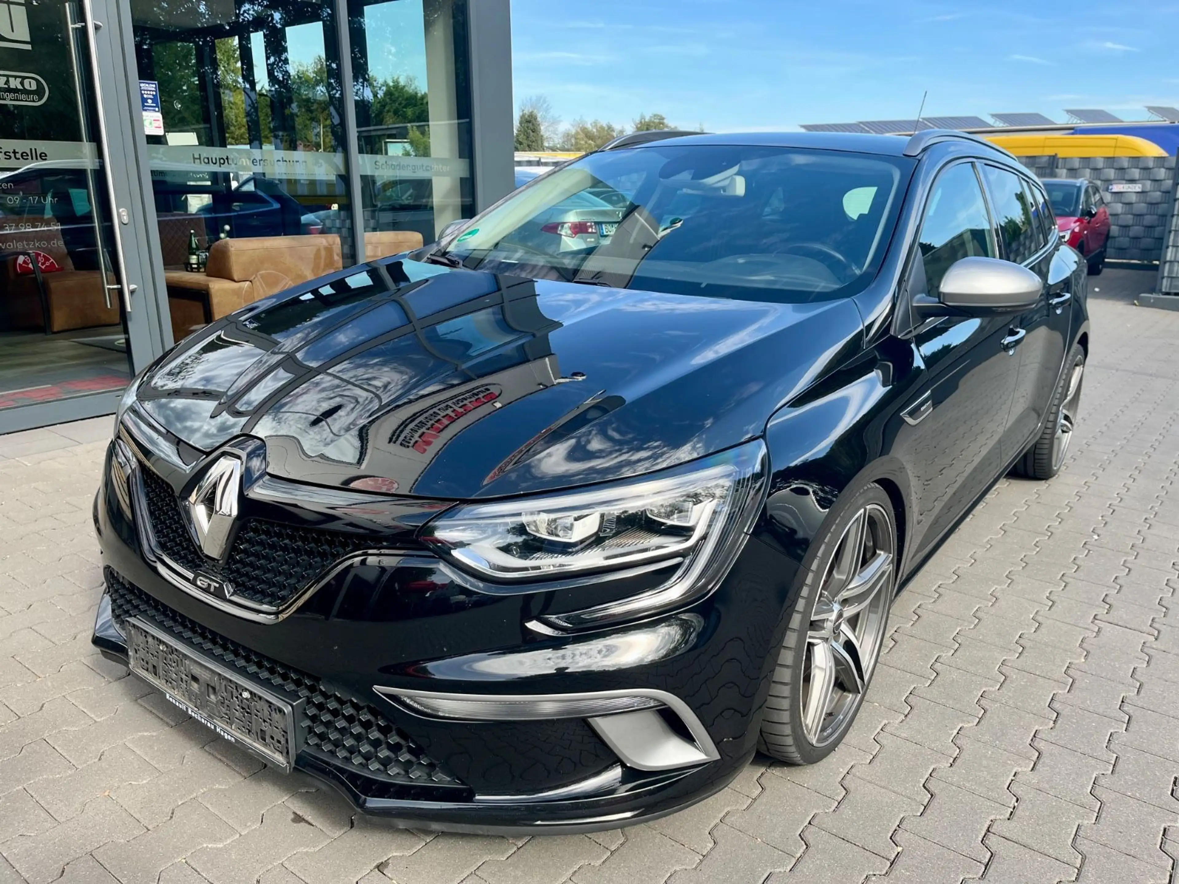 Renault Megane IV Grandtour GT Bose Tüv +Insp Neu — photo 2