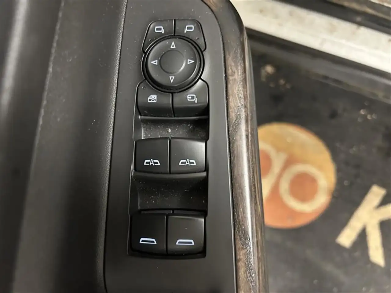 GMC Acadia снимка GMC Acadia
