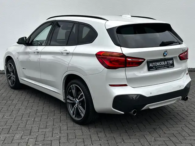 BMW X1 view 7
