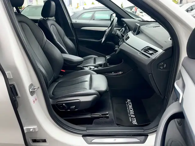 BMW X1 view 12