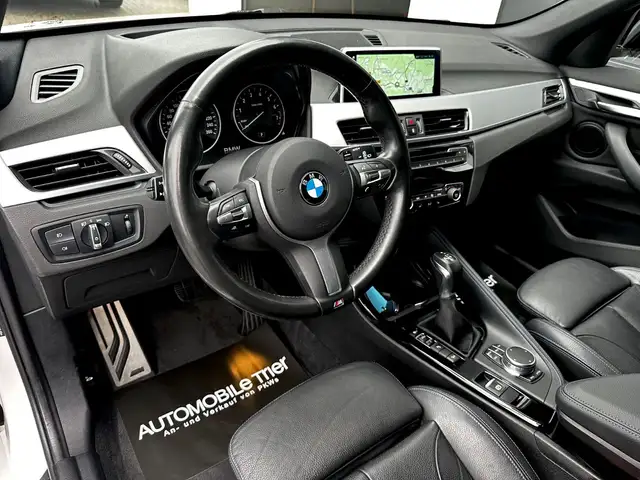 BMW X1 view 10