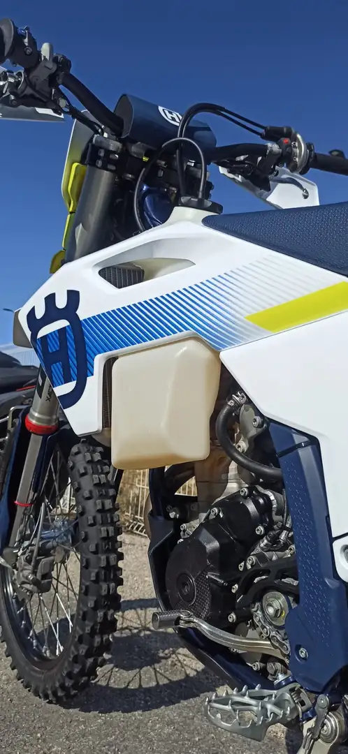 Husqvarna FE 250 Blanc - 1