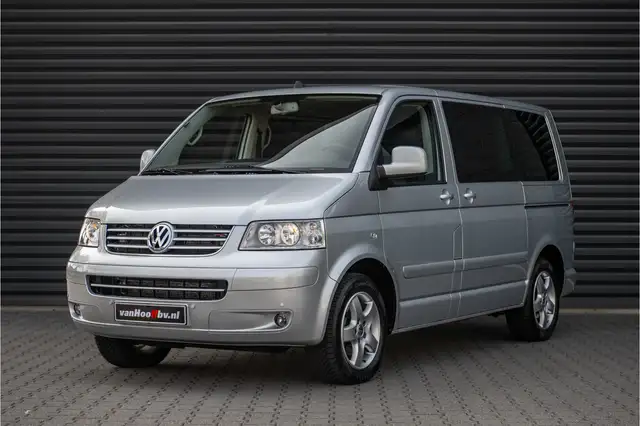 Volkswagen T5 Multivan 2.5 TDI 60 Edition Rolstoel bus zelfrijder