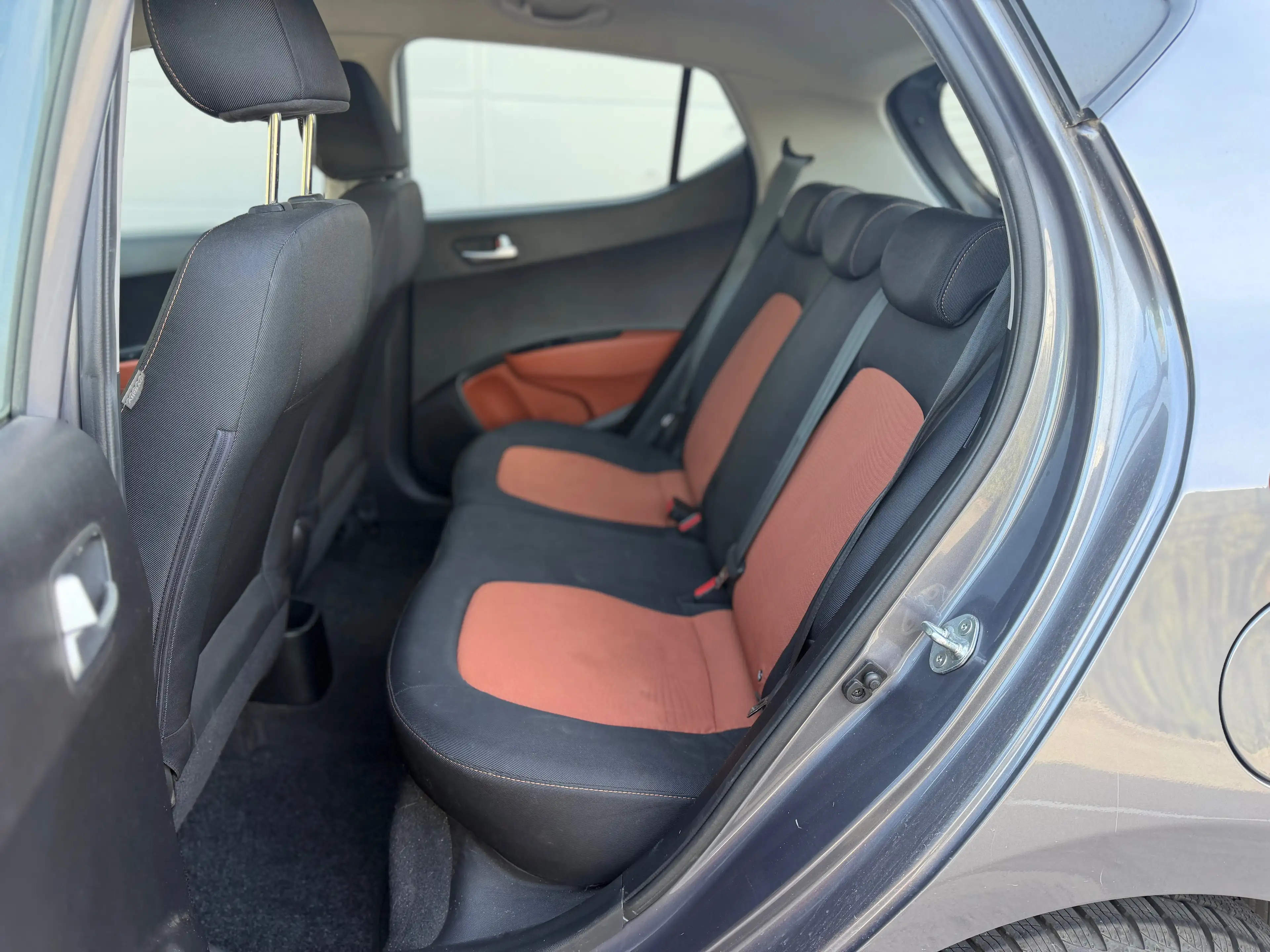 Hyundai i10 i10 1.0i *** CLIM *** — photo 9