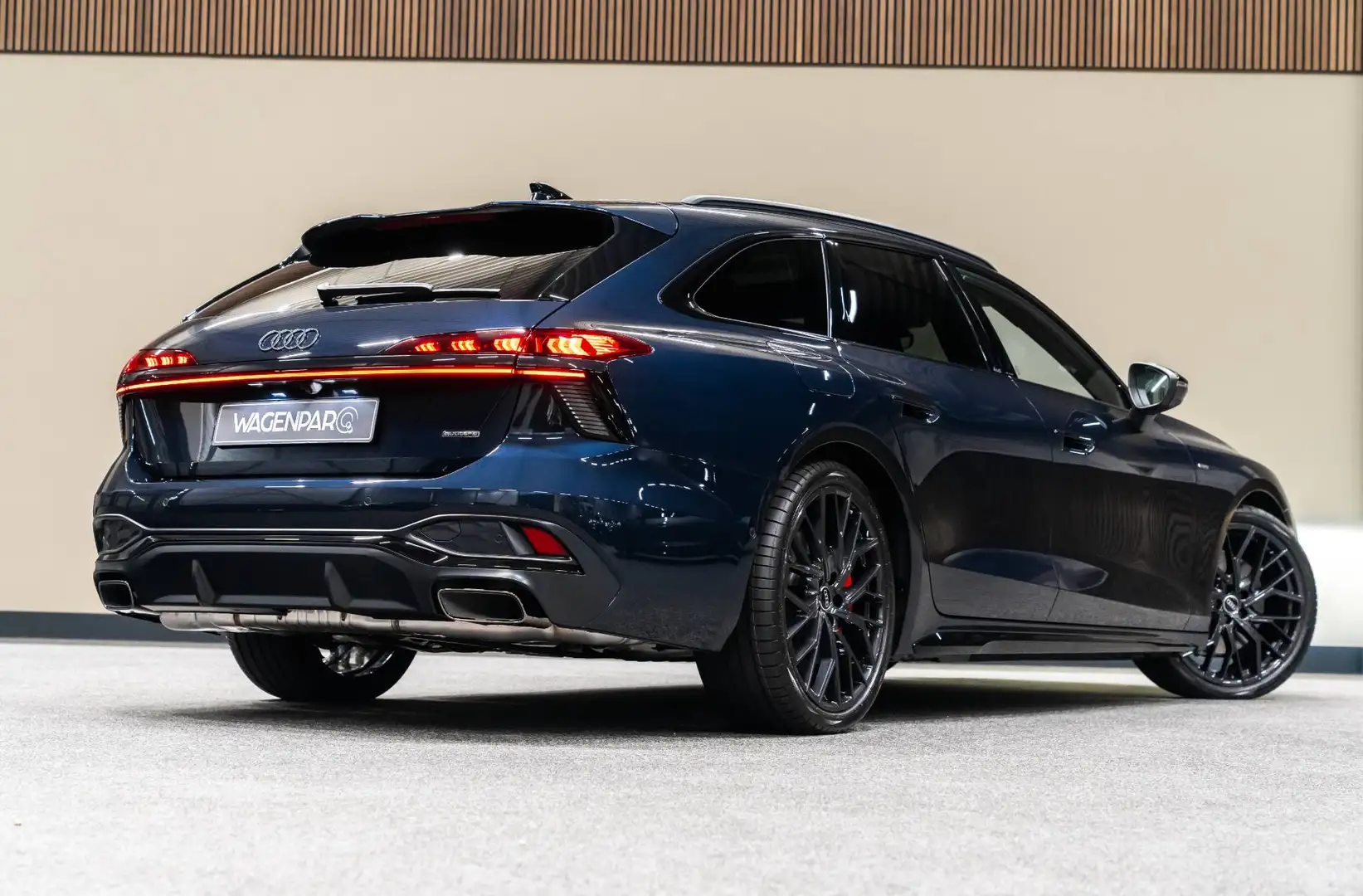 Audi A6 Avant Hybrid Quattro S-Edition Competition VOLL!! Gris - 2