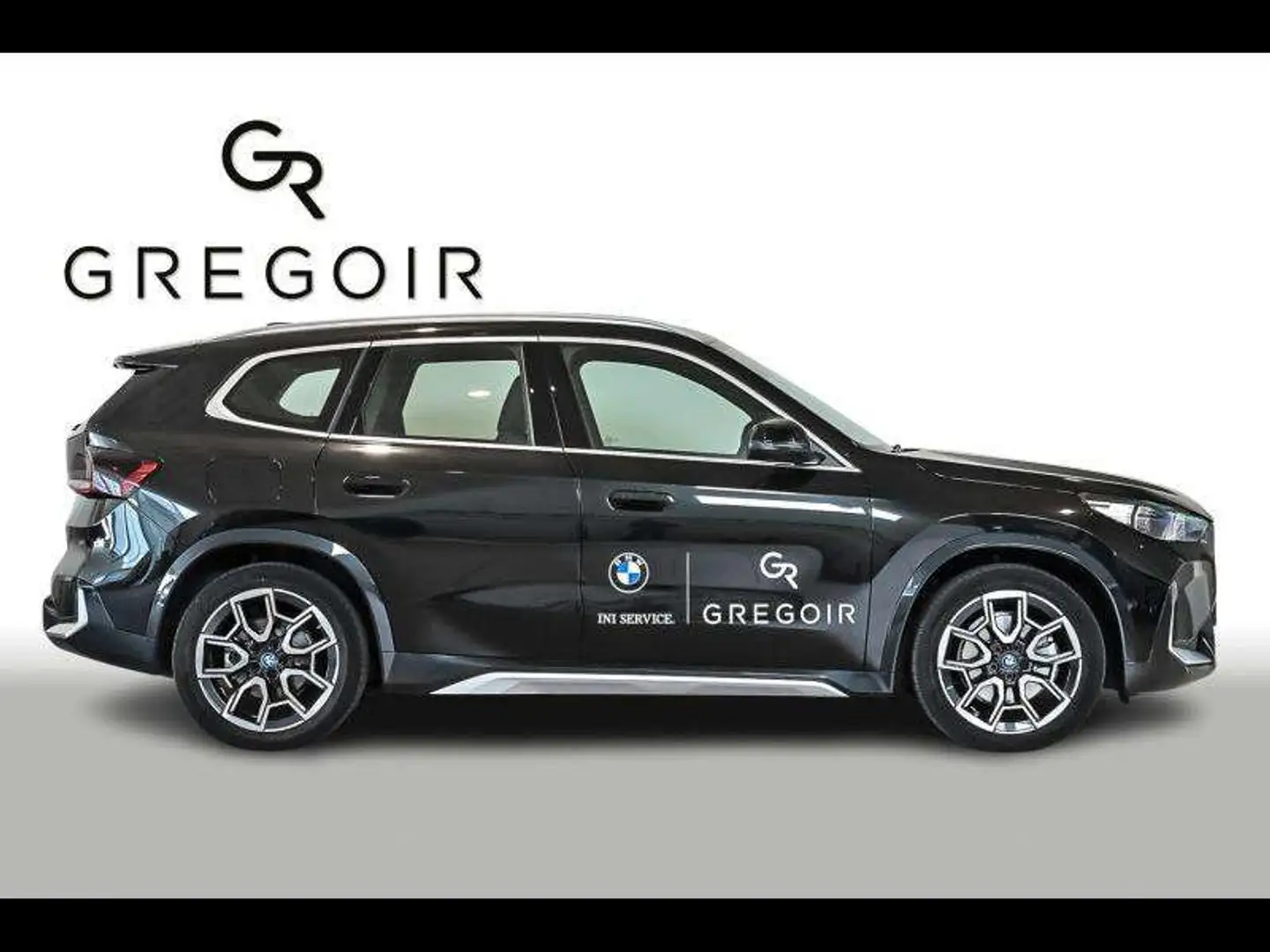 BMW iX1 xDrive30xLineH\u0026KHUD360Cam Noir - 2