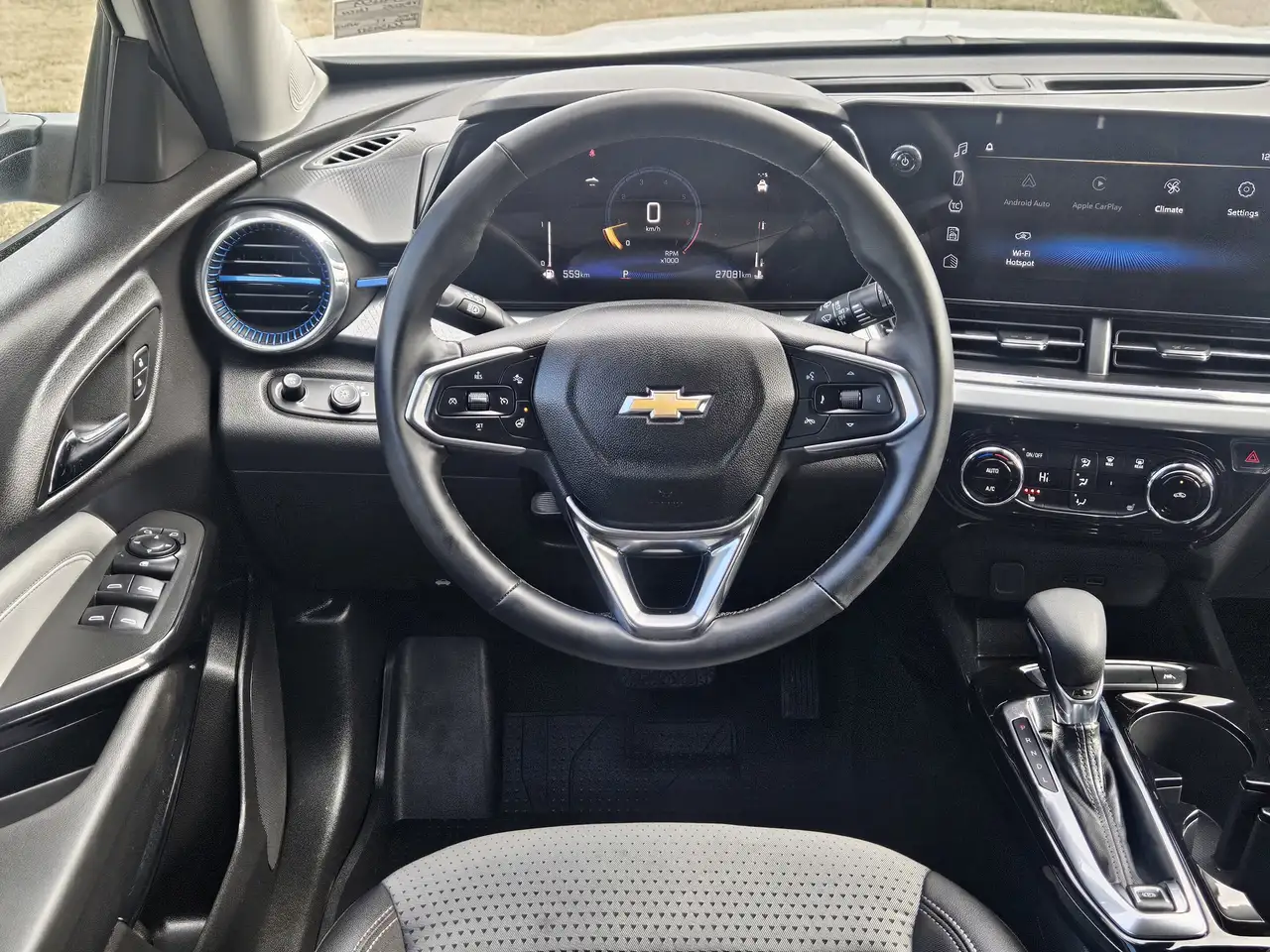 Chevrolet Trax снимка Chevrolet Trax