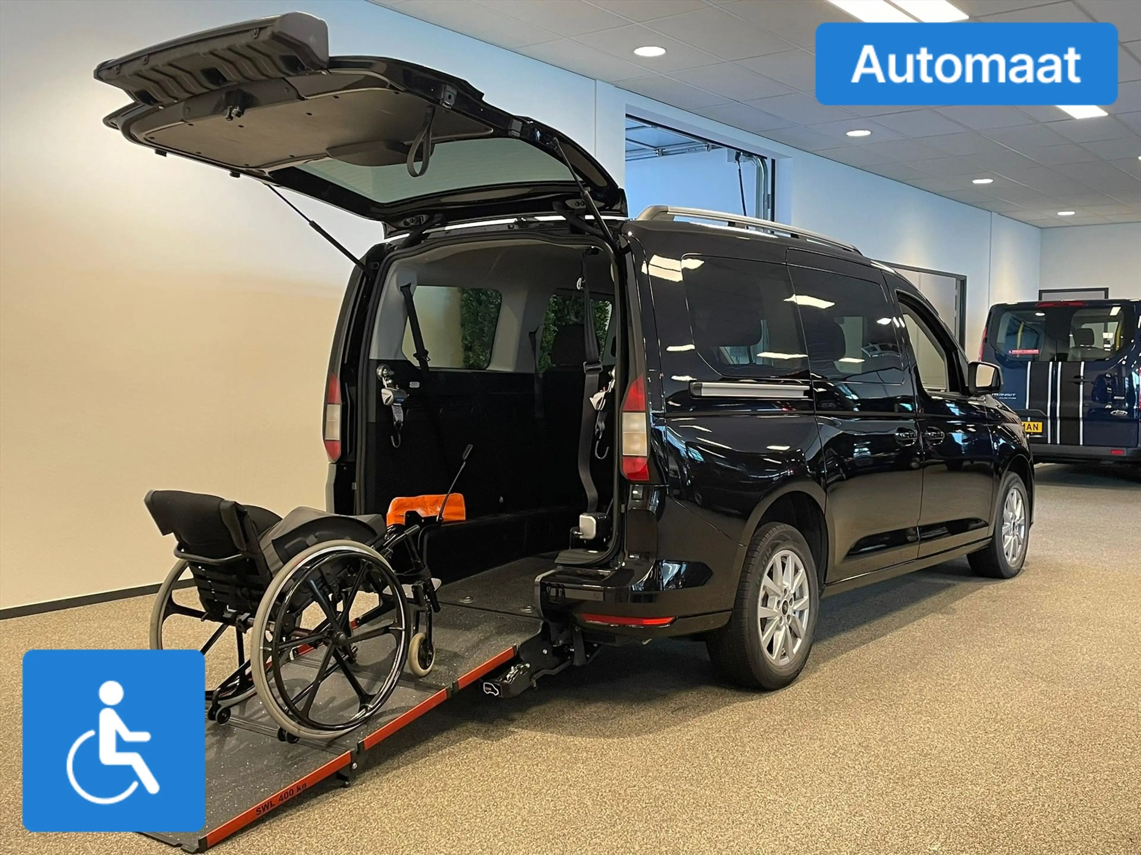 Ford Tourneo Connect L2 Rolstoelauto Automaat 5+1 — photo 2
