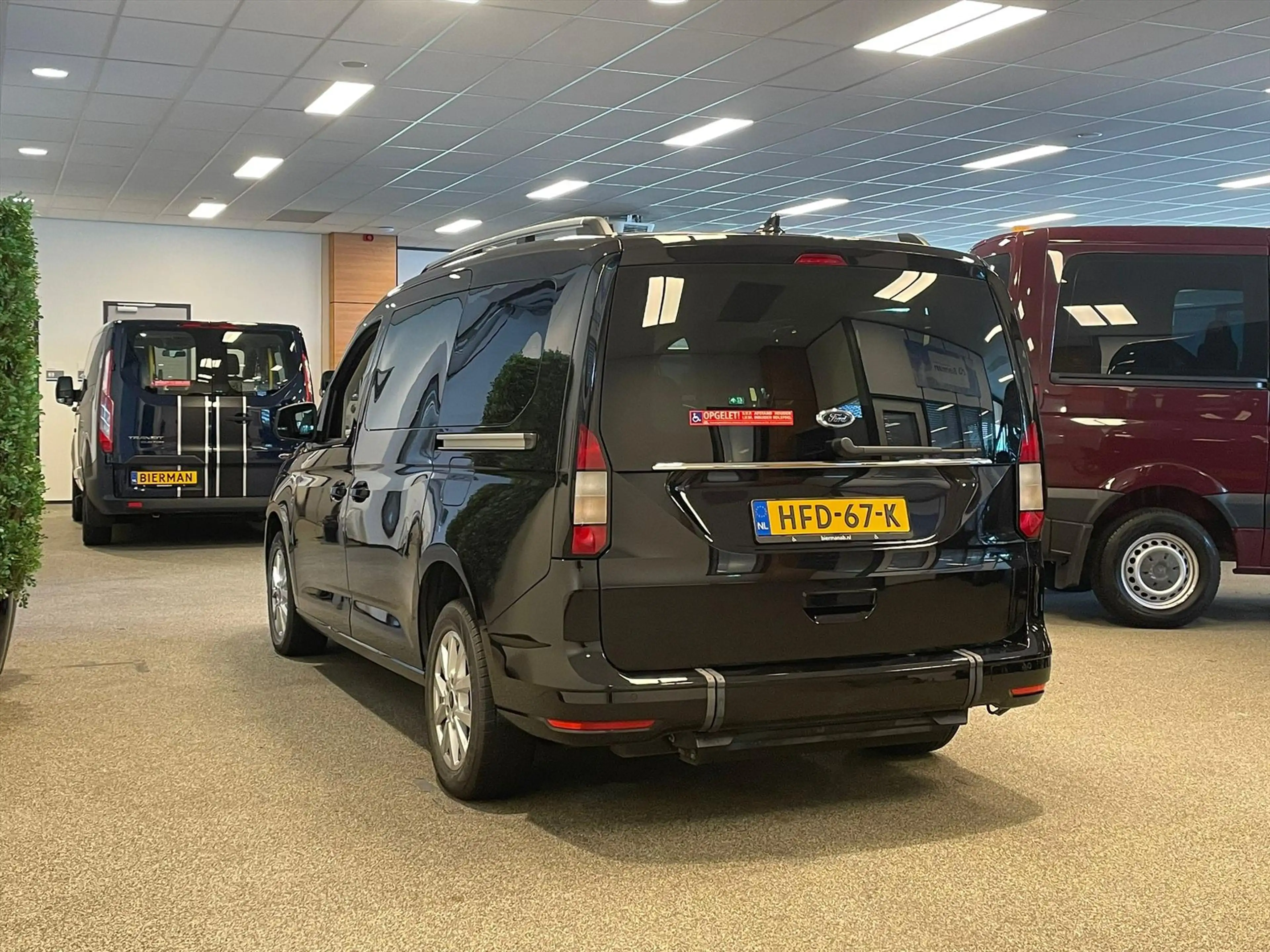 Ford Tourneo Connect L2 Rolstoelauto Automaat 5+1 — photo 8