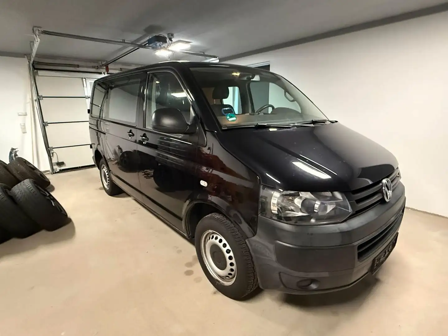 Volkswagen T5 Transporter T5.2 2.0TDI DSG/9Sitze/Scheckheft Schwarz - 1