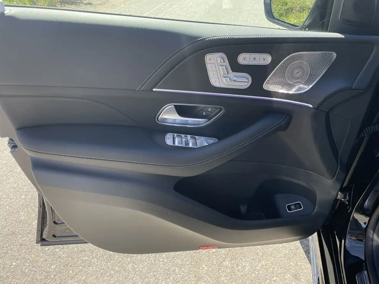 Mercedes-Benz GLE снимка Mercedes-Benz GLE