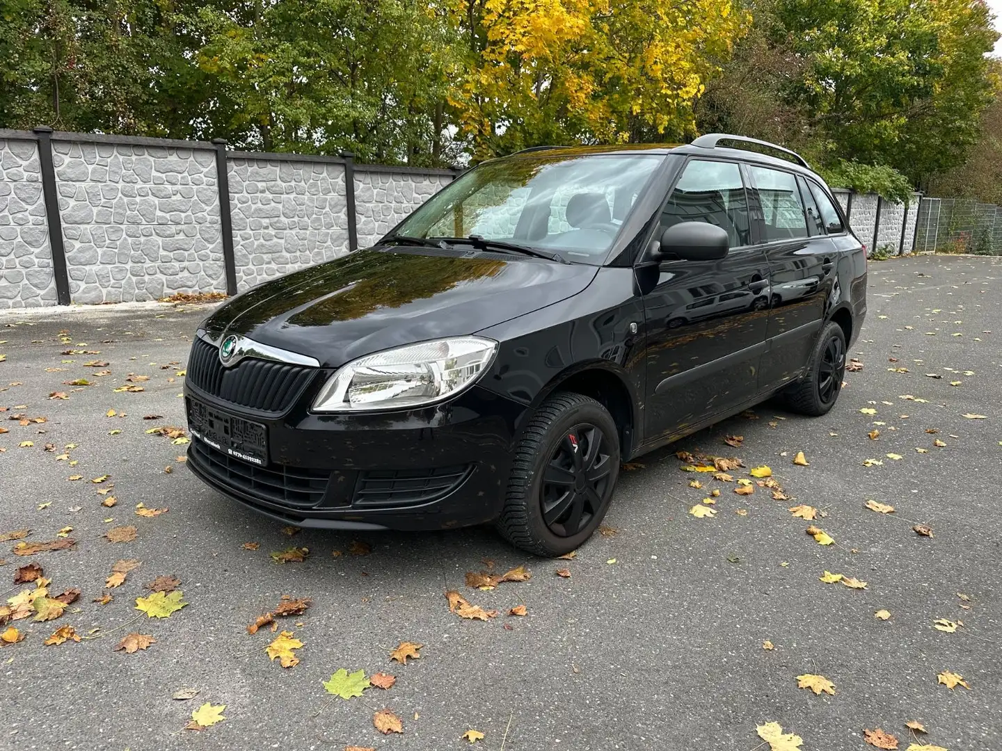 Skoda Fabia Combi Cool Edition Schwarz - 1