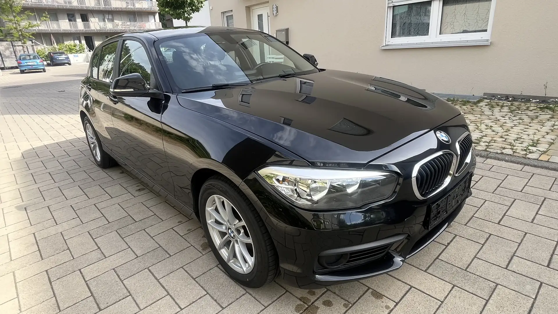 BMW 118 118 d Automatic Model 2019 TÜV neu Schwarz - 2