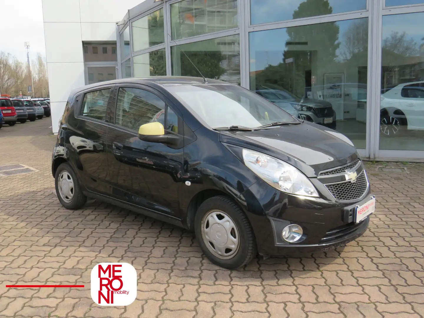 Chevrolet Spark 1.0 LS 5 Porte Nero - 1