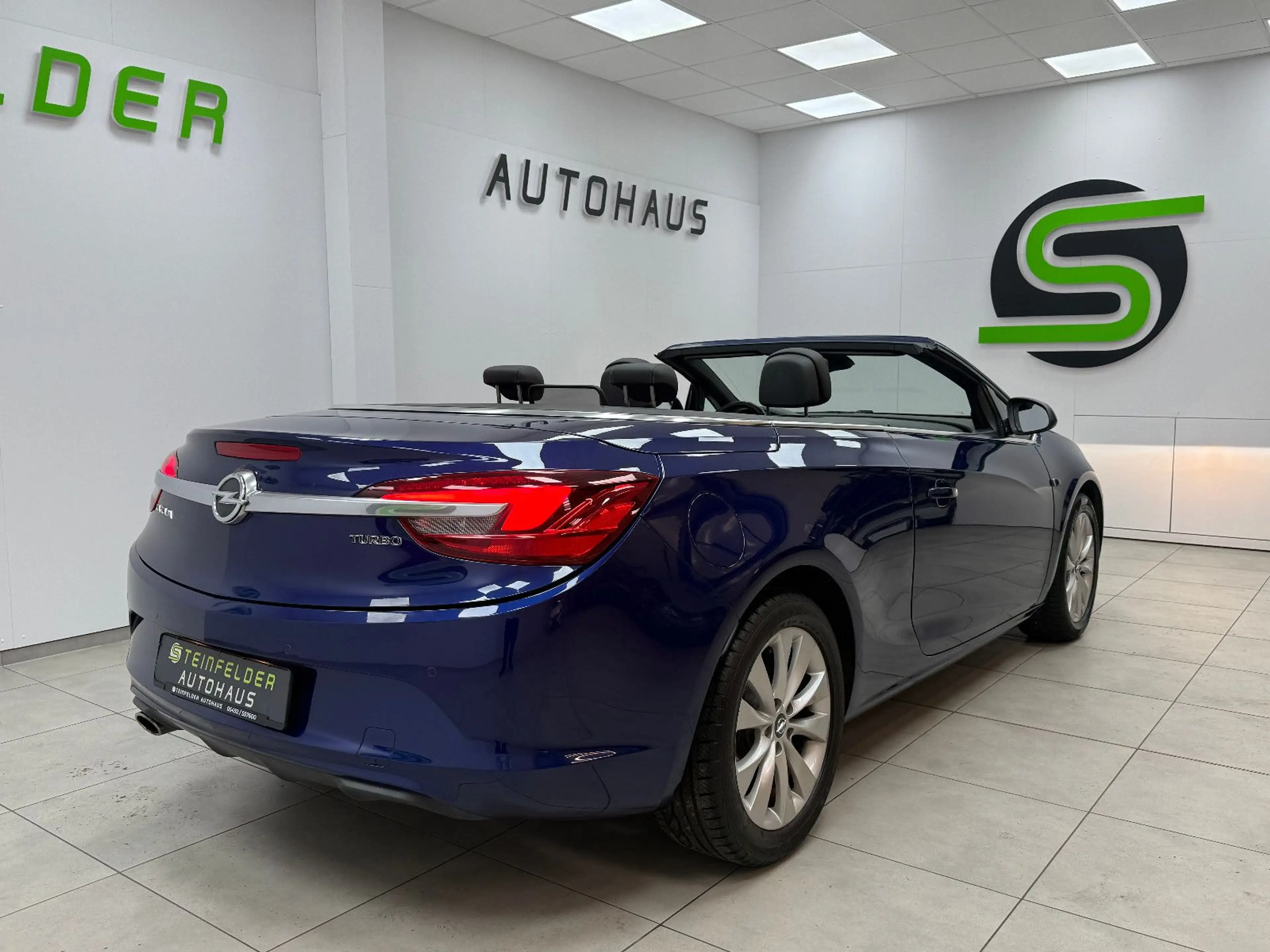 Opel Cascada Innovation XENON / TEMPOMAT/ELEKTR. SITZ — photo 8