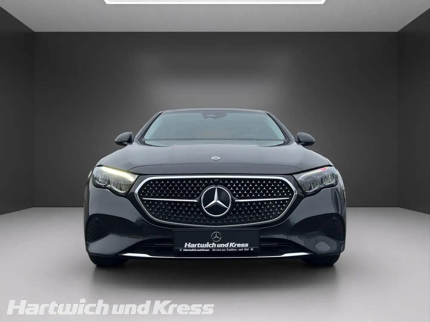 Mercedes-Benz E 220 E 220 d Avantgarde Advanced+Pano+LED+Kamera+Fernli Grau - 2