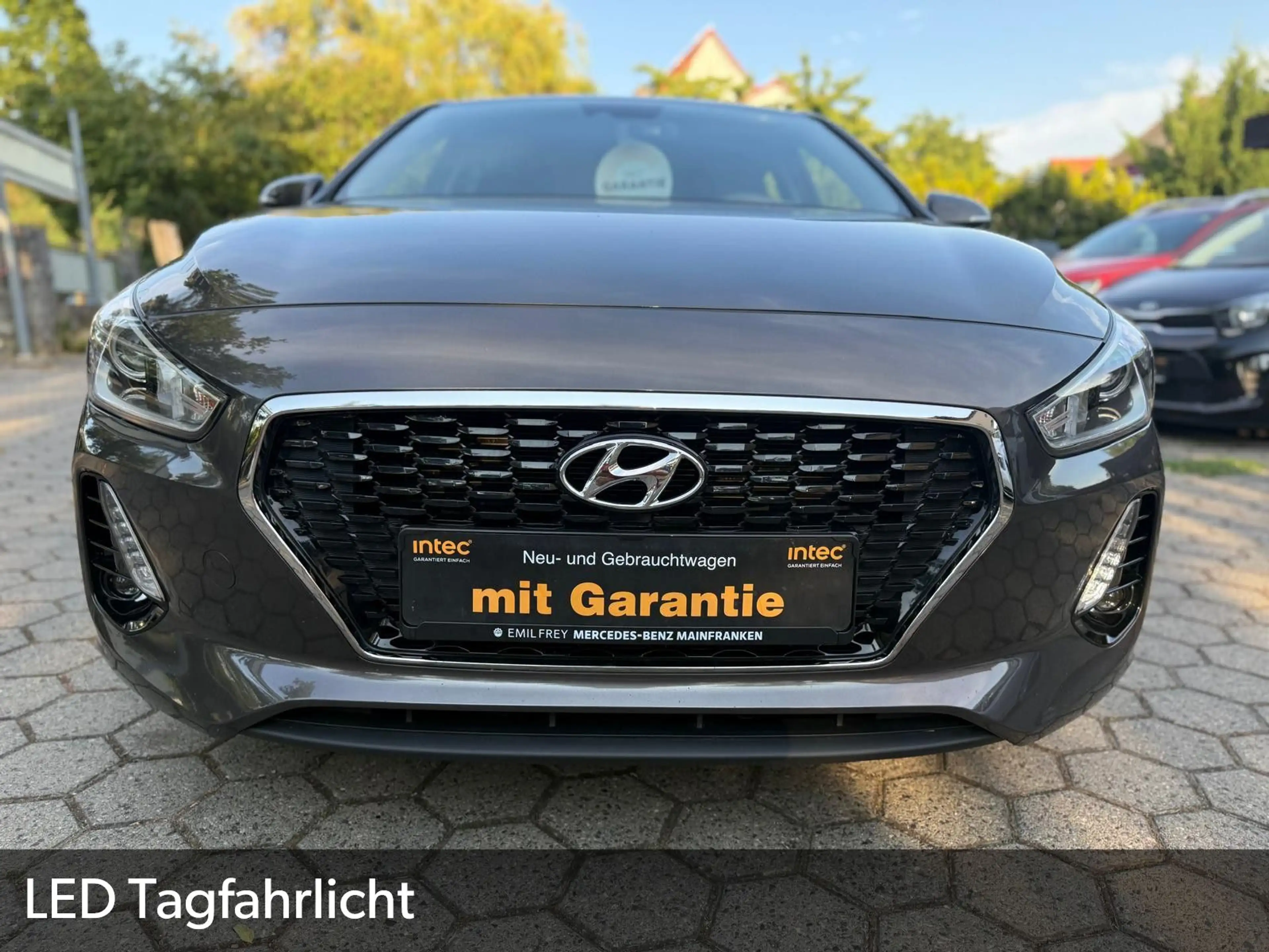 Hyundai i30 MPI (1.4L-99PS)KLIMA.TEMP.AHK.GARANTIE — photo 4