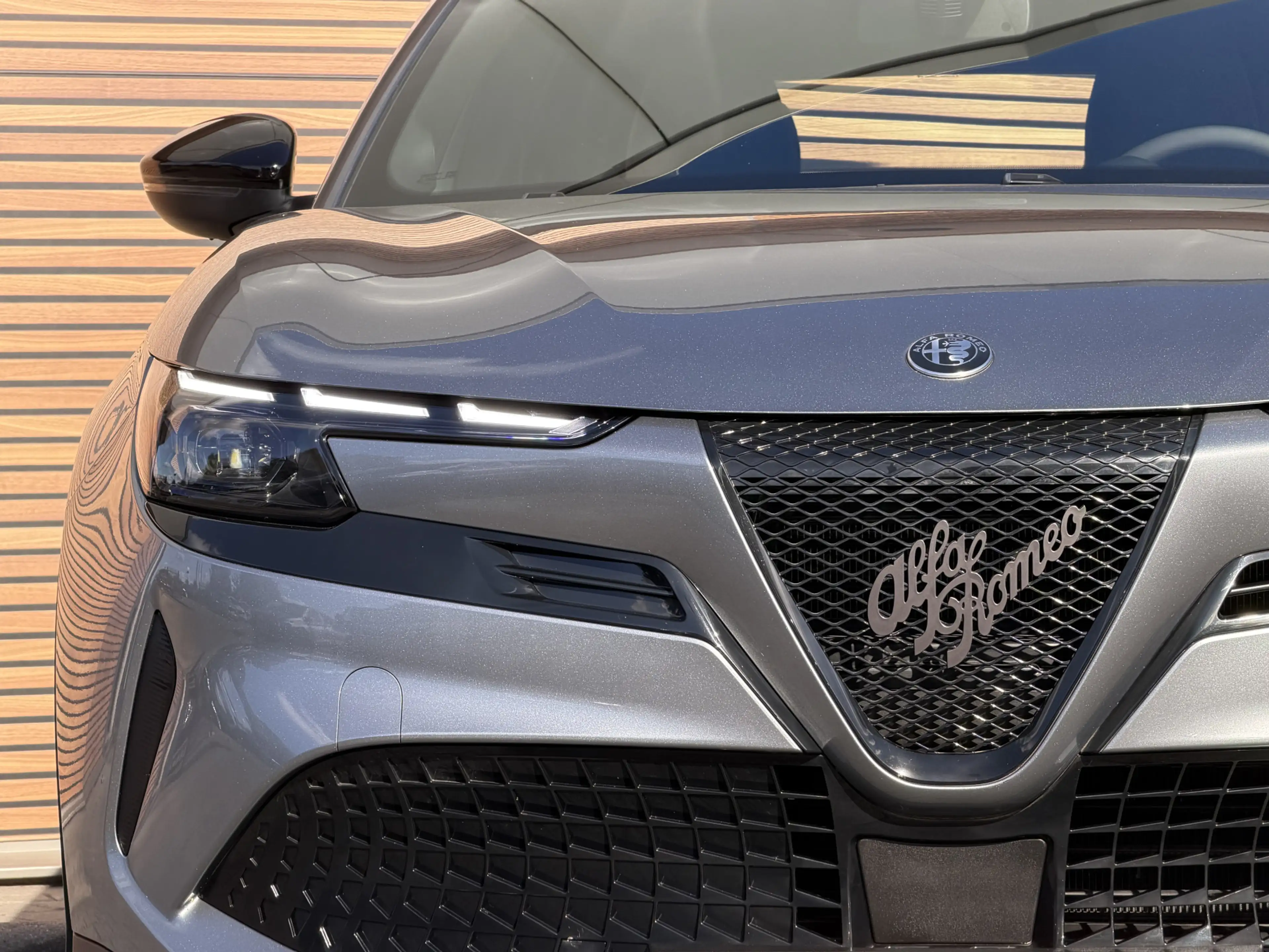 Alfa Romeo Junior Elettrica 54 kWh Cruise control / Carplay / Lm vel — photo 9