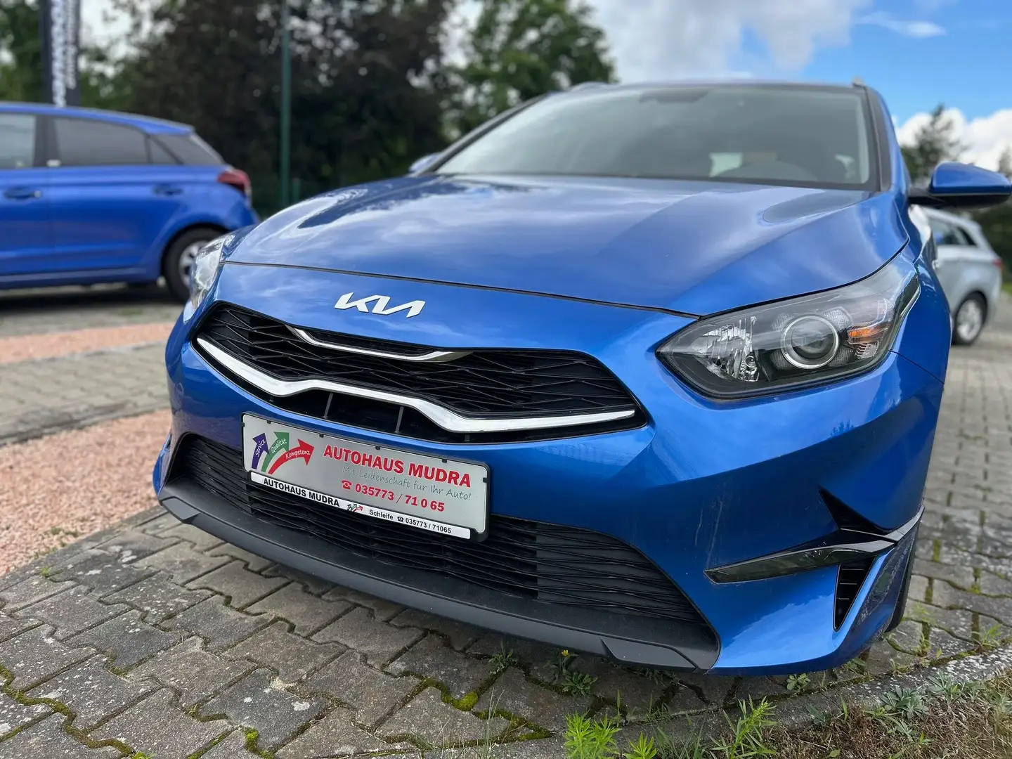 Kia Ceed SW / cee'd SW 1.5 T-GDI  Vision Azul - 2