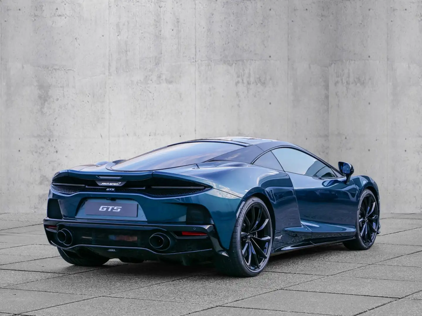 McLaren GTS Luxe, MSO Black Pack, Sports Exhaust Grün - 2