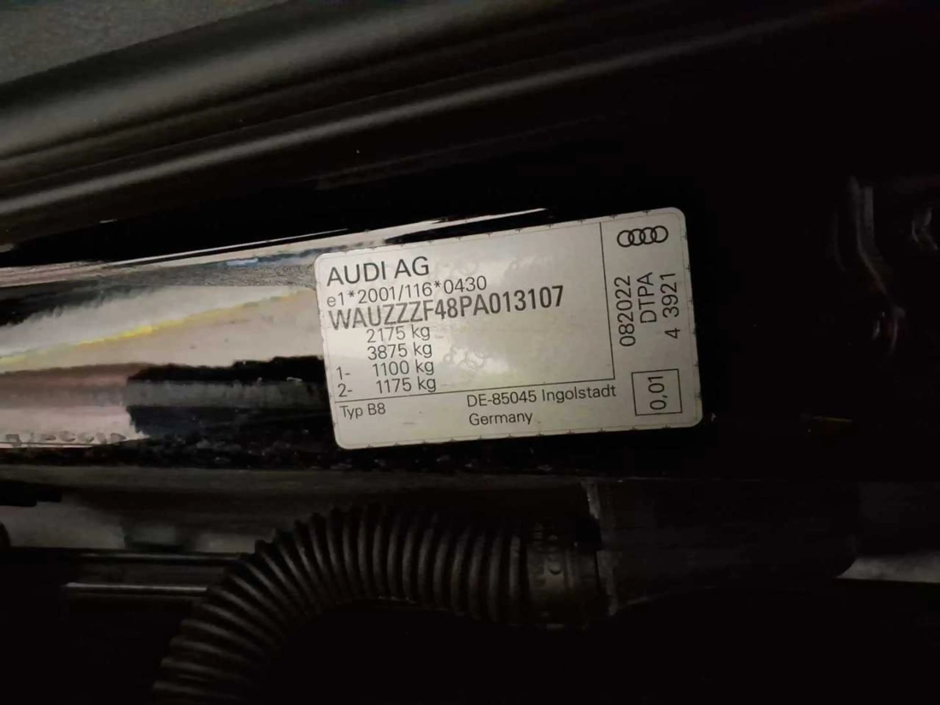 Audi A4 Avant 40 2.0 TDI advanced AHK SpoSi Key LED — photo 13