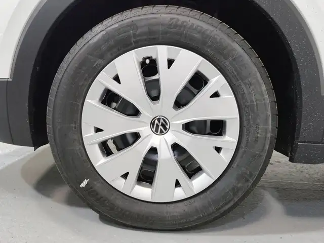 Volkswagen T-Cross view 14