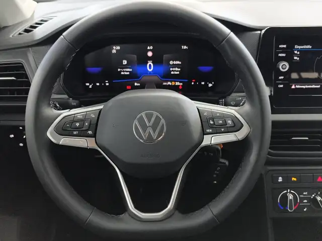 Volkswagen T-Cross view 8