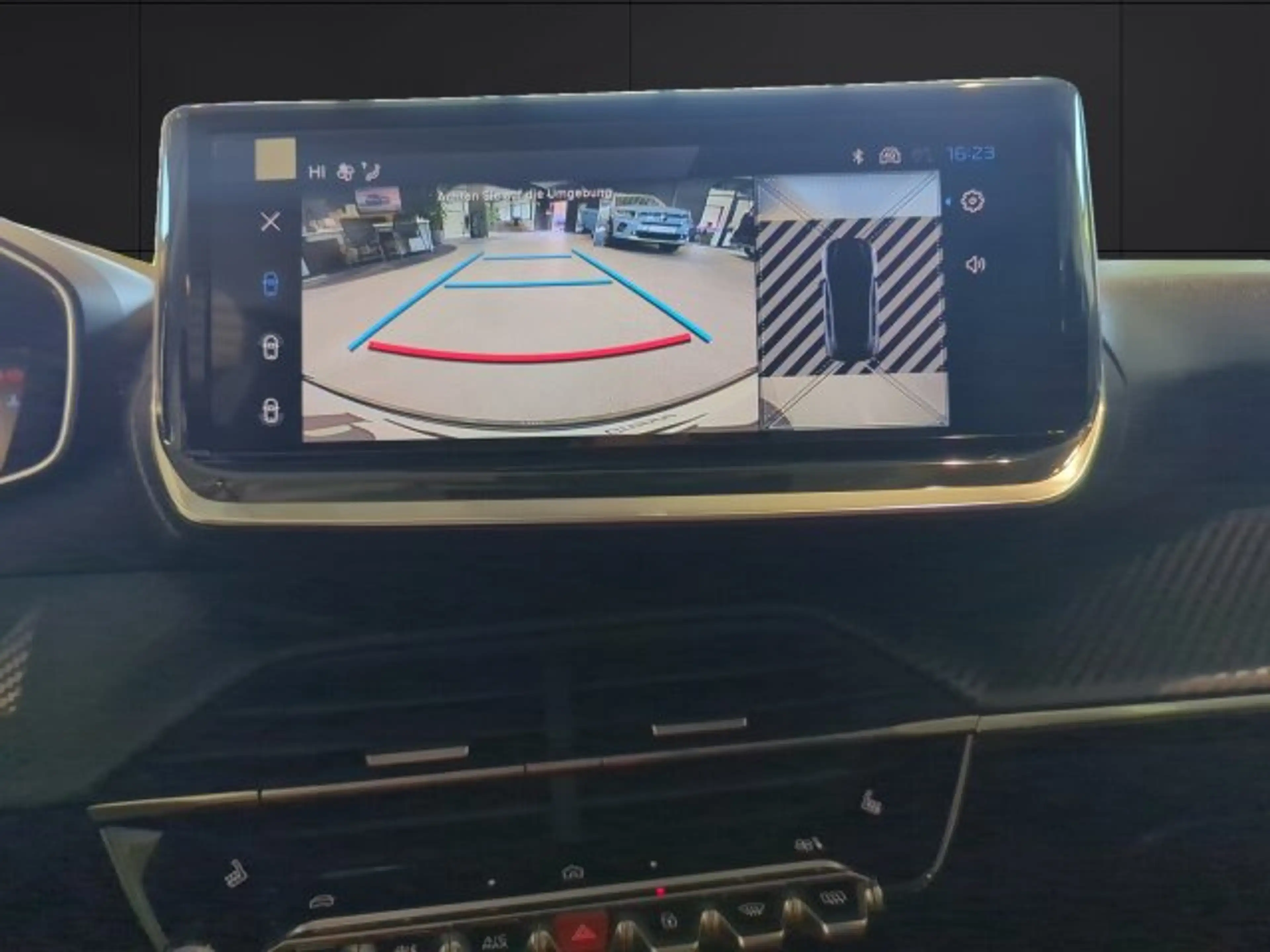 Peugeot 208 208 Allure 100 BAR +360°Kamera+Navigation+SHZ+ — photo 12