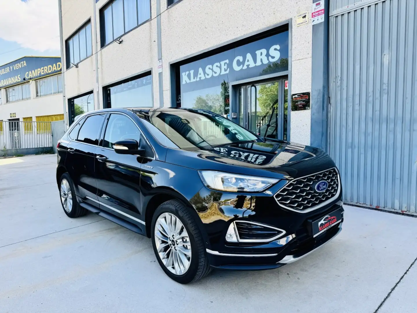 Ford Edge Vignale 2.0TDCi 4x4 PowerShift 240 Schwarz - 1