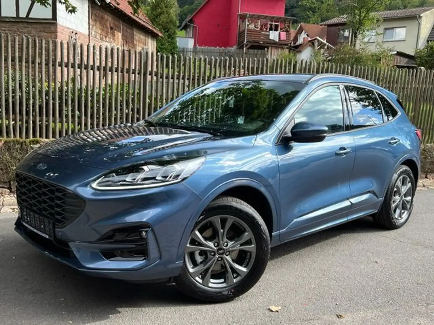 Ford Kuga Hybrid ST-Line X 4x4*LED*NAVI*HEAD-UP Bleu - 1
