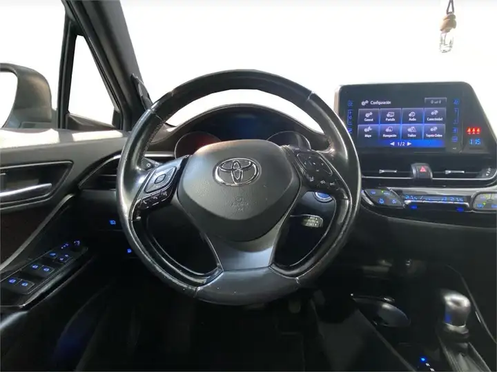 Toyota C-HR 2018, foto 9