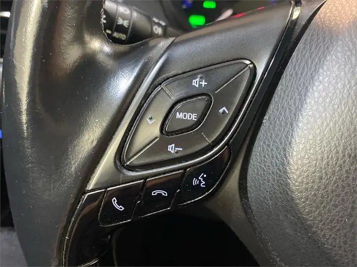 Toyota C-HR 2018, foto 19