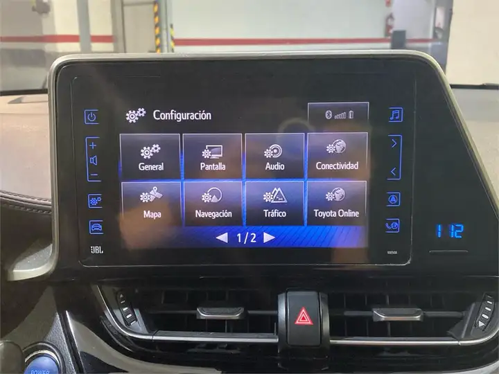 Toyota C-HR 2018, foto 18
