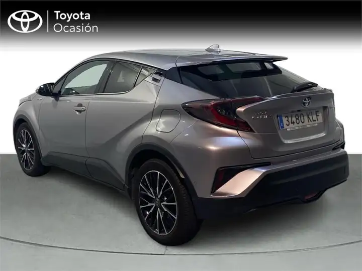 Toyota C-HR 2018, foto 2