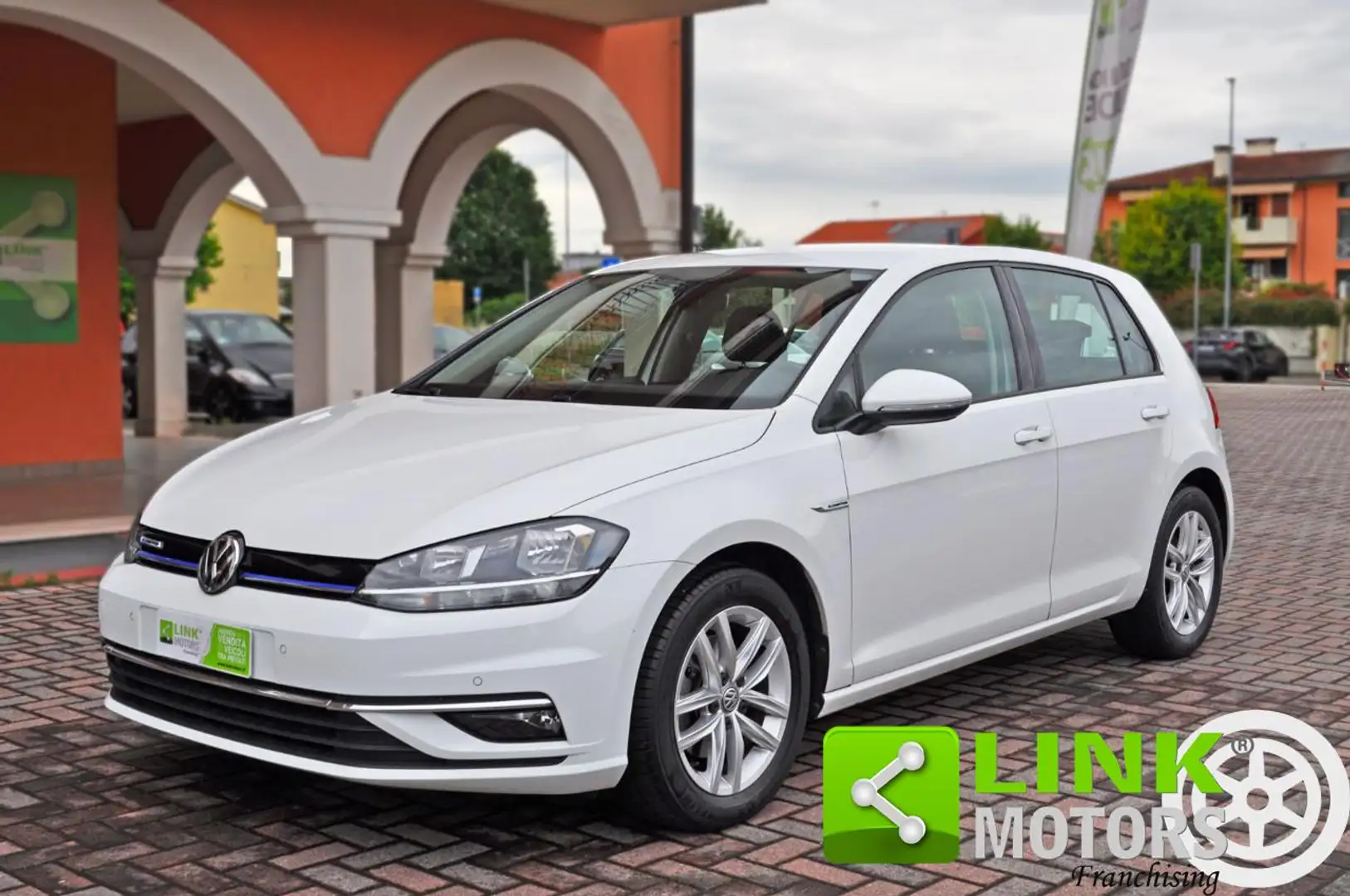 Volkswagen Golf 1.5 TGI DSG 5p. Executive BlueMotion Technology Blanco - 1