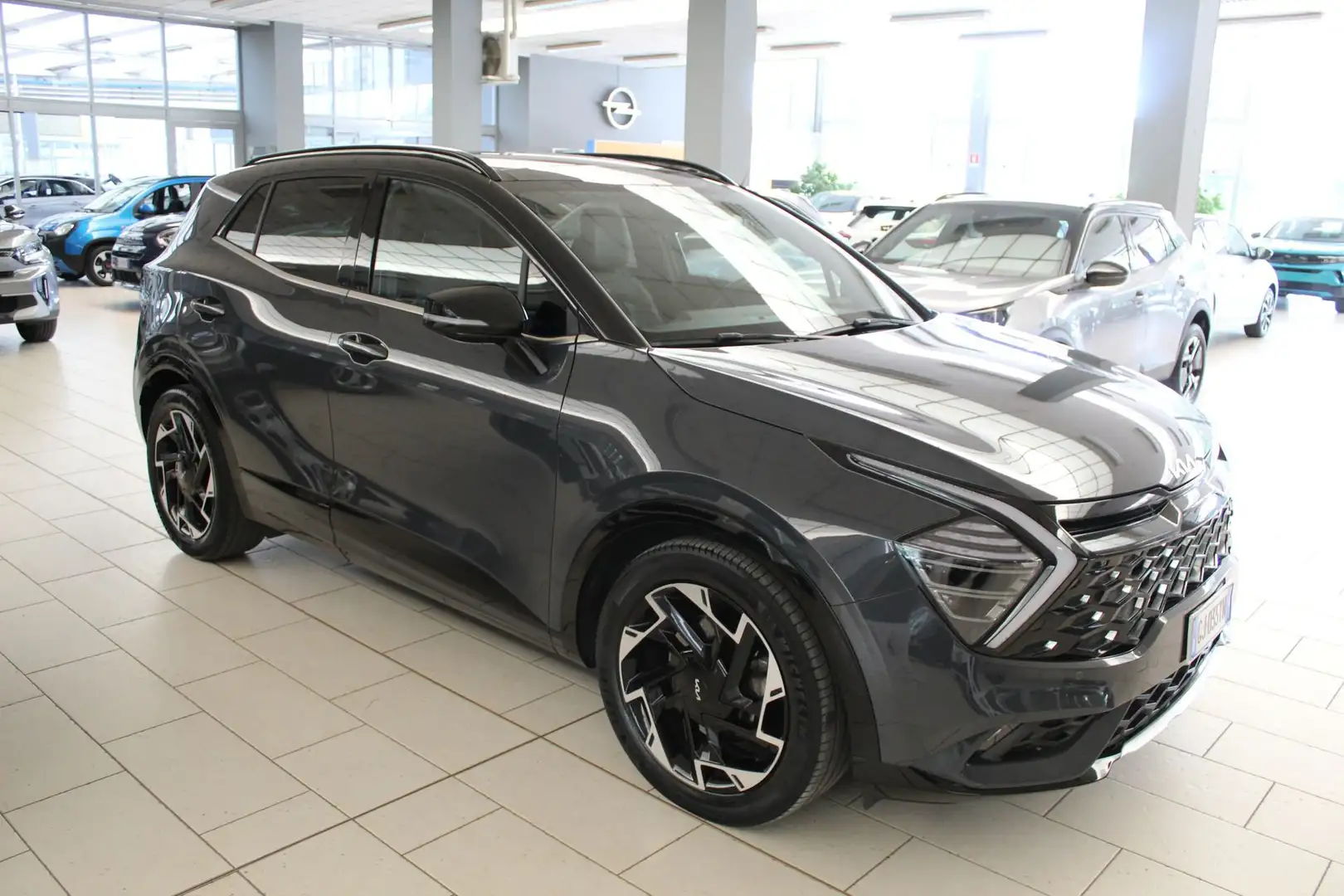 Kia Sportage 1.6 CRDi MHEV GT-line Grau - 2