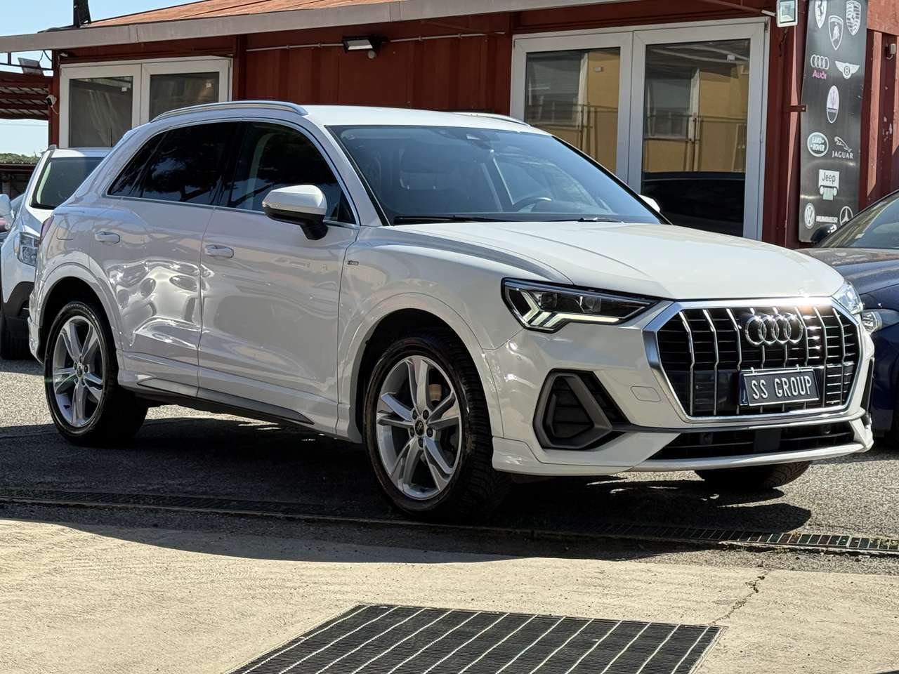 Audi Q3 35 1.5 tfsi S line edition s-tronic-unipro-