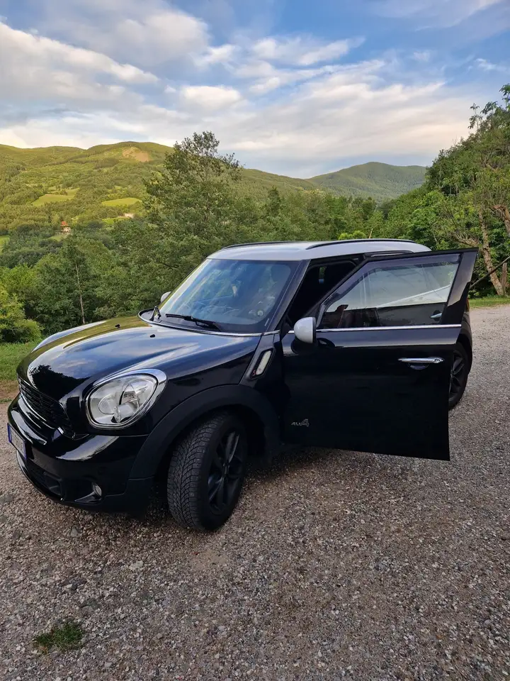 MINI Cooper SD Countryman 2.0 all4 — photo 1 of 5
