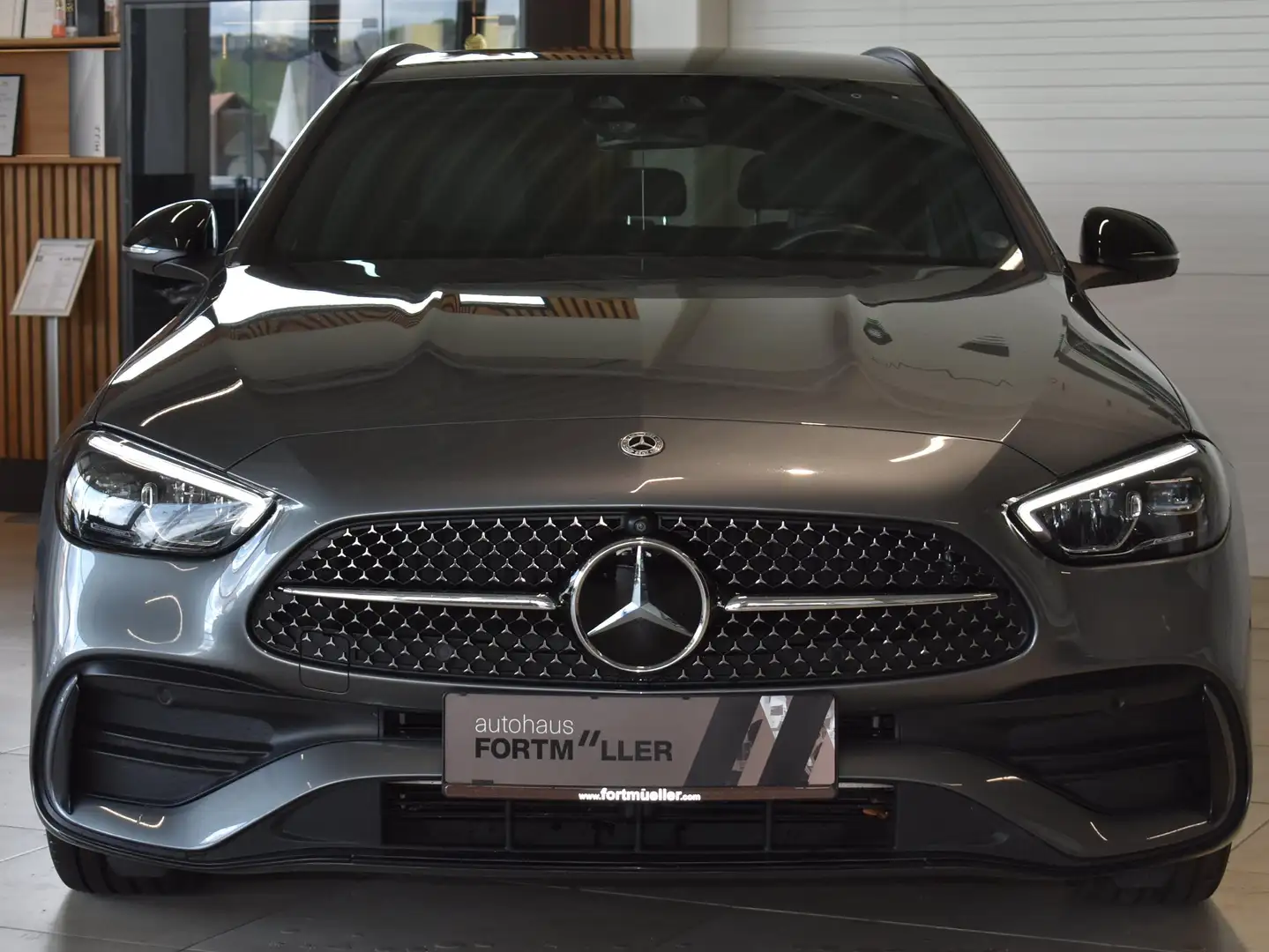 Mercedes-Benz C 300 C 300 T e //AMG Sport /Night /HeadUp/AHK Grau - 2
