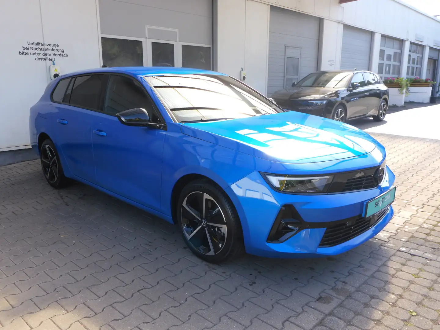 Opel Astra GS Blau - 2